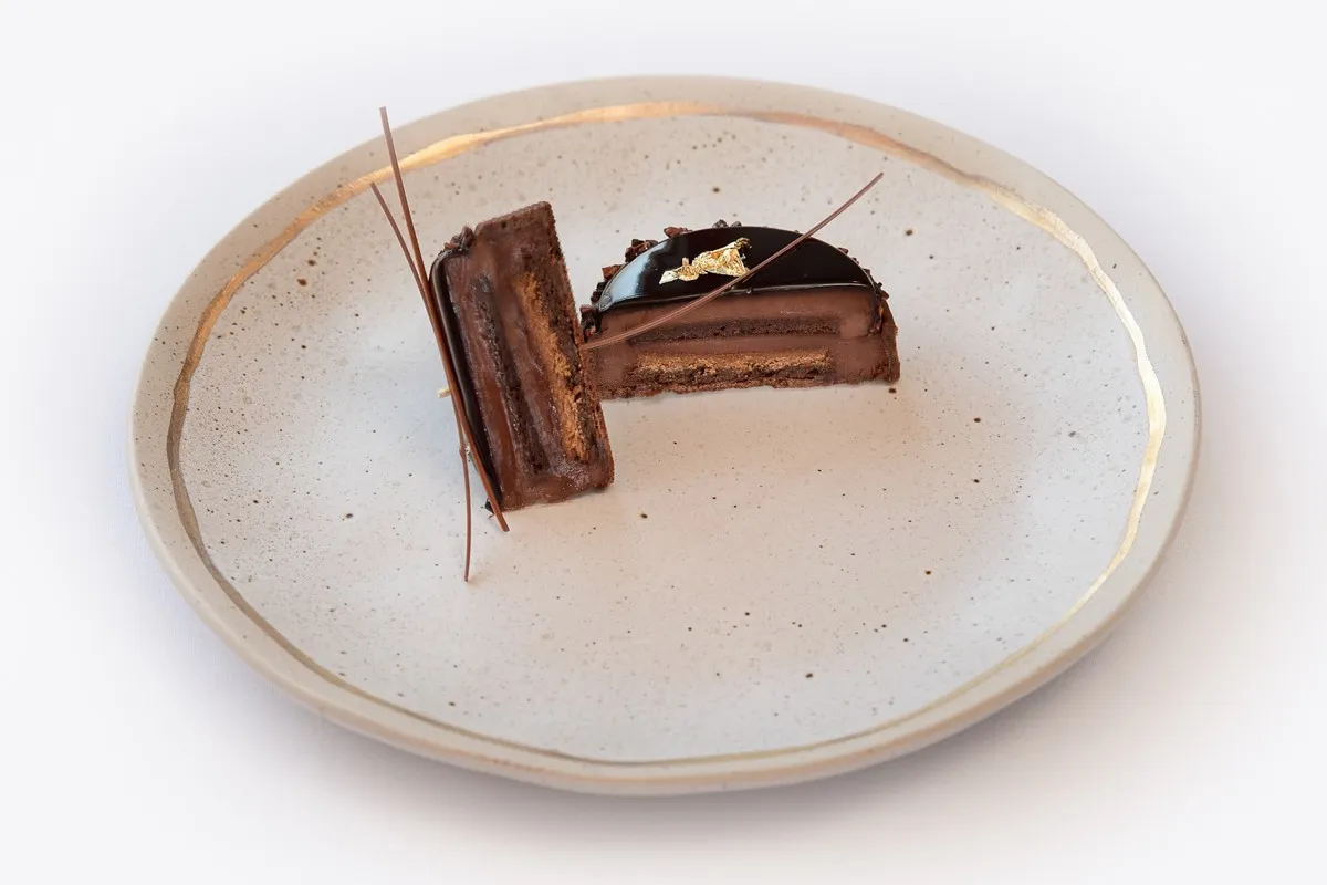 Fresh hazelnut latte creation